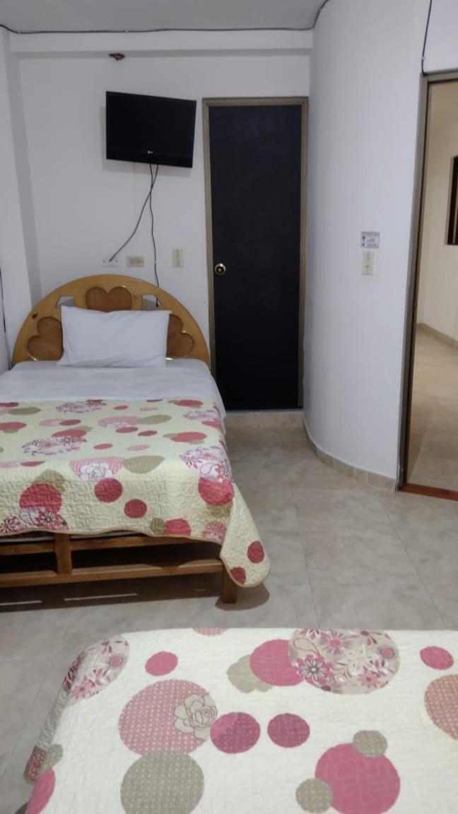 Hotel Del Parque Velez Экстерьер фото